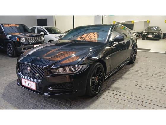 JAGUAR XE 2.0 16V SI4 TURBO GASOLINA R-SPORT 4P AUTOMÁTICO JAGUAR XE 2.0 16V SI4 TURBO GASOLINA R-SPORT 4P AUTOMÁTICO